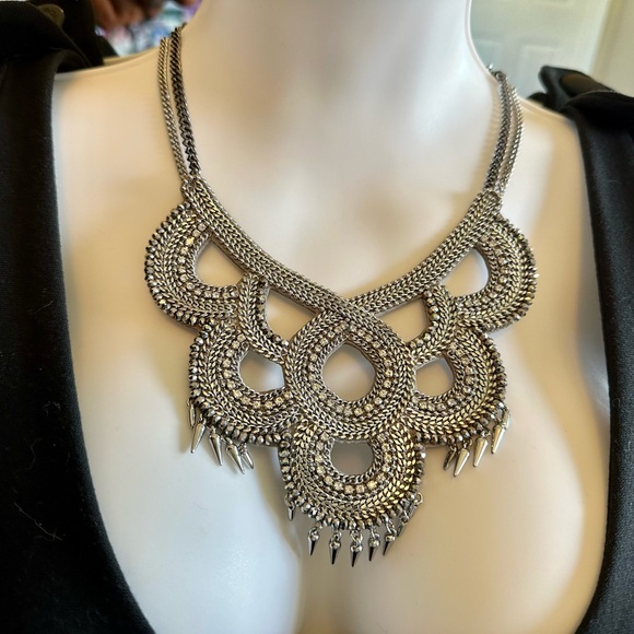 Huge STELLA & DOT collection retails for over $5,000 like new pieces - Picture 9 of 17